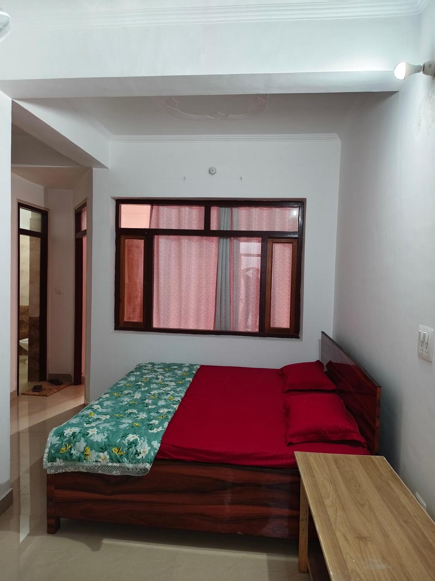 Herb Club Homestay Бхимтал Экстерьер фото